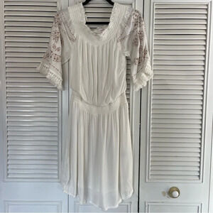 Xhilaration White Dress size Small